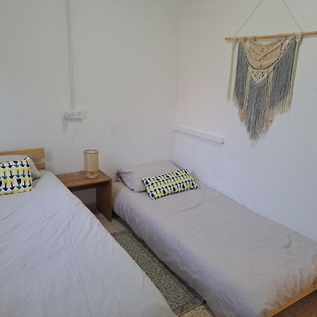 לטייל בחוץ להרגיש בבית Hephzibah Exterior foto