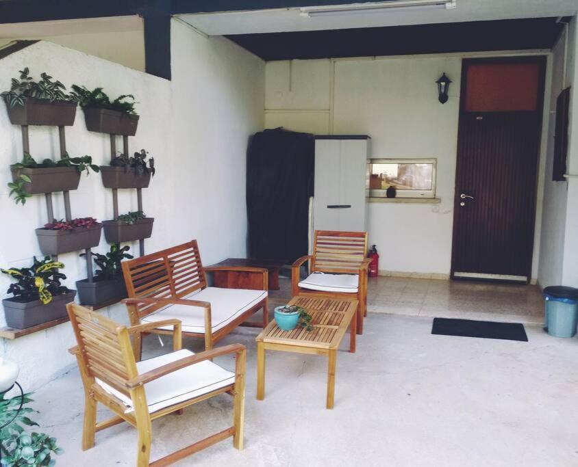 לטייל בחוץ להרגיש בבית Hephzibah Exterior foto